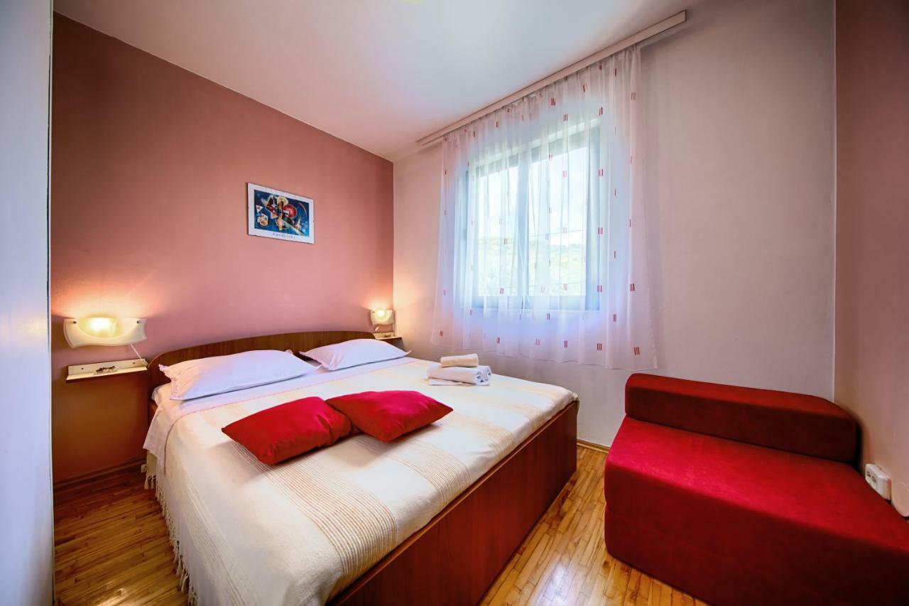 Apartments Mihojevic روكافاك المظهر الخارجي الصورة